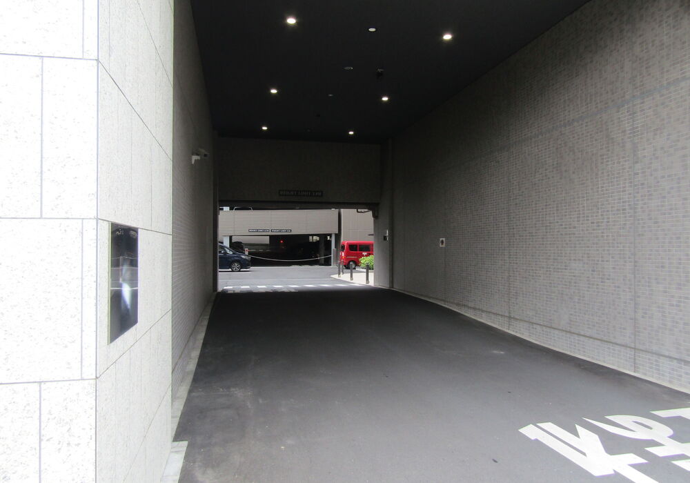 駐車場入口